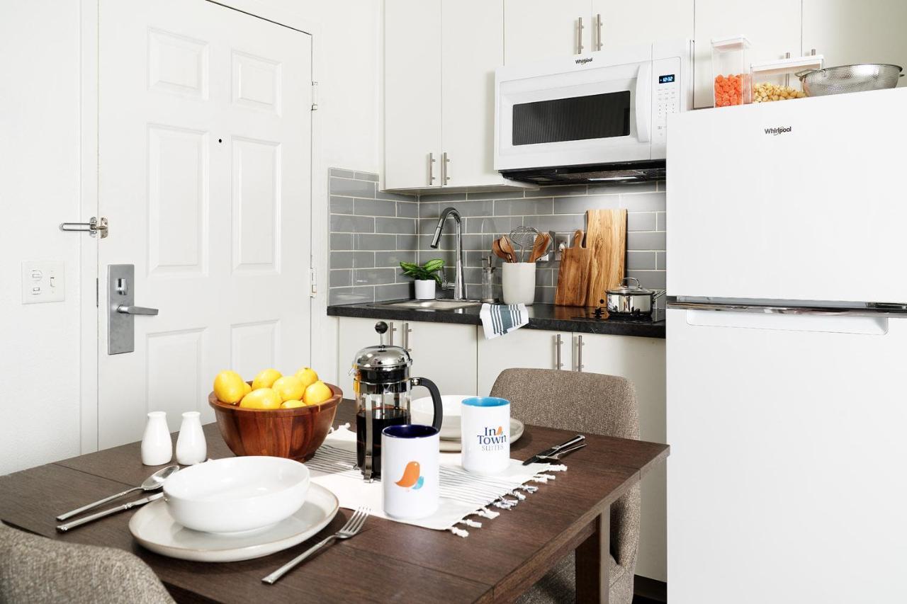 Intown Suites Extended Stay Newport News Va - I-64 Екстер'єр фото